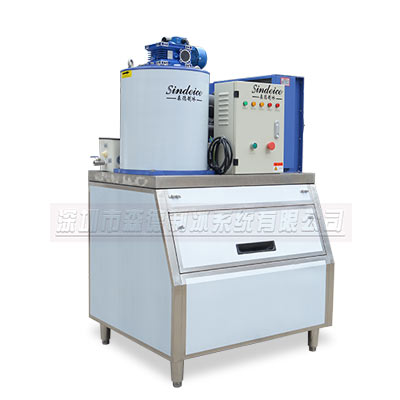 日產(chǎn)量300公斤片冰機(jī)